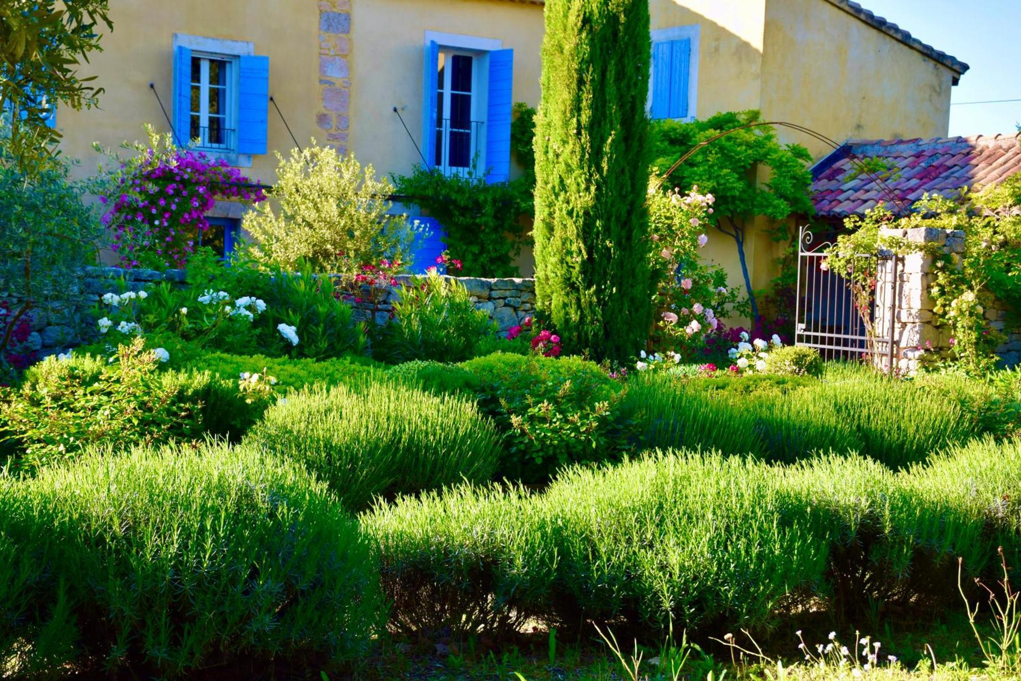 Bastide Saint-Didier Bed & Breakfast Saint Didier  Exterior photo